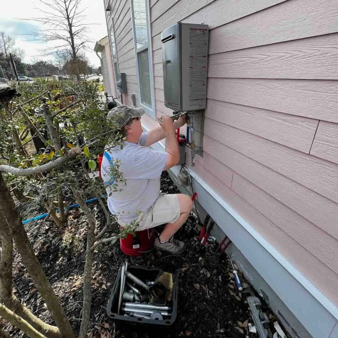 Trust Swell Guy Plumbing Co for you tankless water heater flushing and descaling needs.